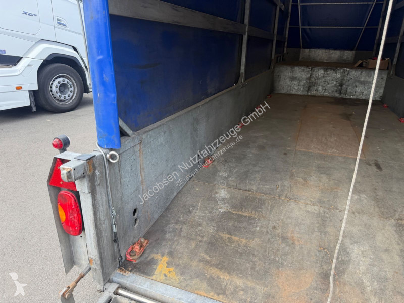 عربة نفعية Iveco 40c17 + Veldhuizen P33-2...