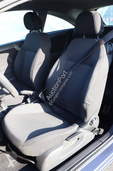 عربة نفعية Opel