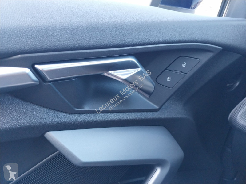 Nyttofordon Audi A3 (4) 40 TFSI e 204 S Tronic...