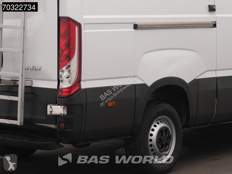 Коммерческий автомобиль Iveco 35S18 3.0L 180PK...