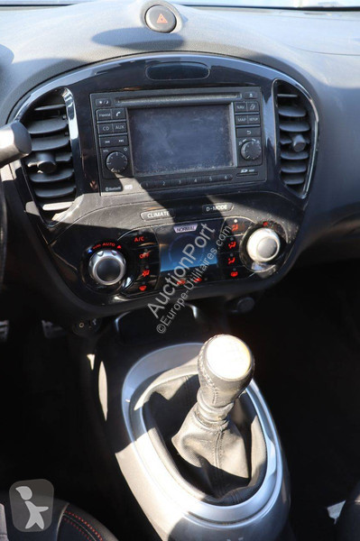 Autoutilitară Nissan