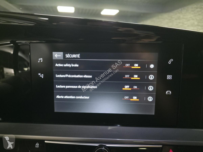 Samochód dostawczy Opel MOKKA Mokka-e - 136  GS