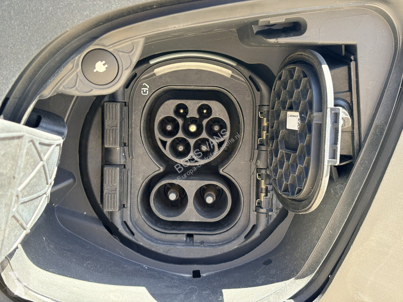 Furgoneta Mercedes 112 66kWh L2 Elektrisch...