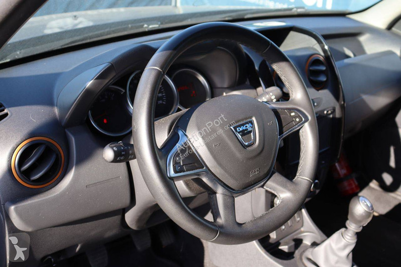 عربة نفعية Dacia