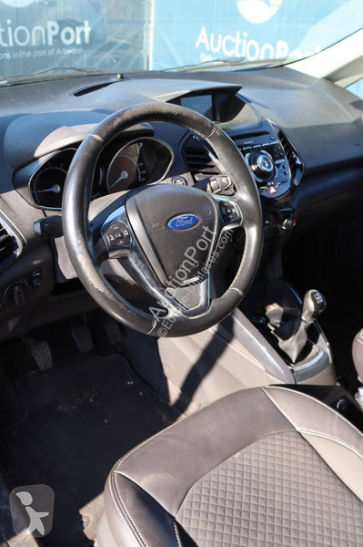 عربة نفعية Ford  EcoSport