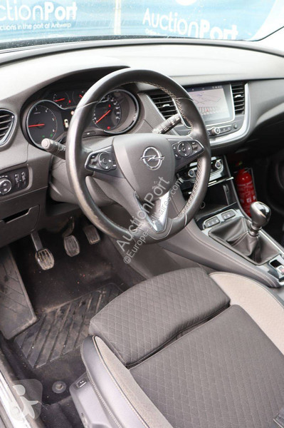 Véhicule utilitaire Opel