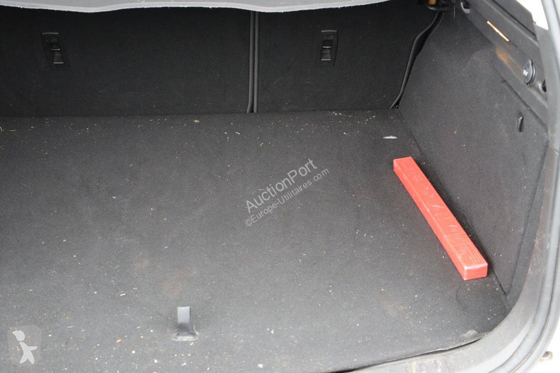 Véhicule utilitaire Ford