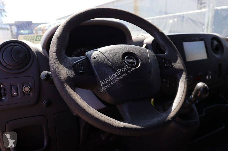 Véhicule utilitaire Opel