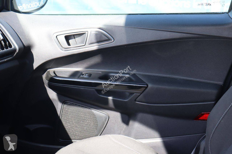 Véhicule utilitaire Ford  B-MAX