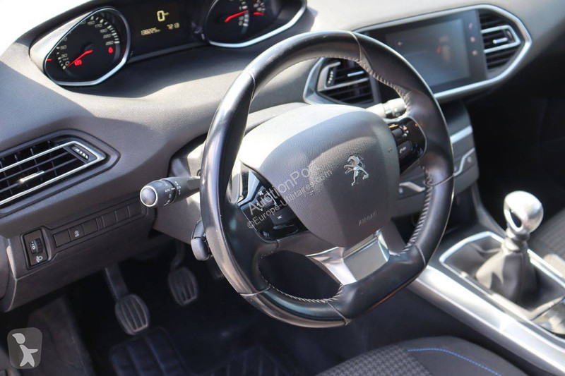 Véhicule utilitaire Peugeot