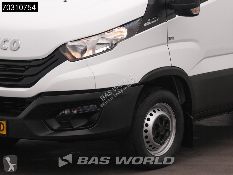 Furgoneta Iveco 35S16 Ladebordwand Automatik...