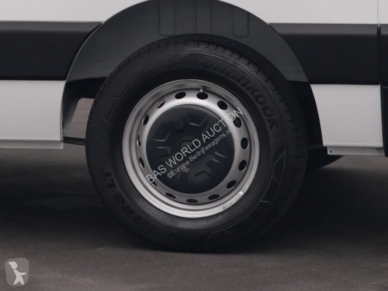 Furgoneta Renault 135PK