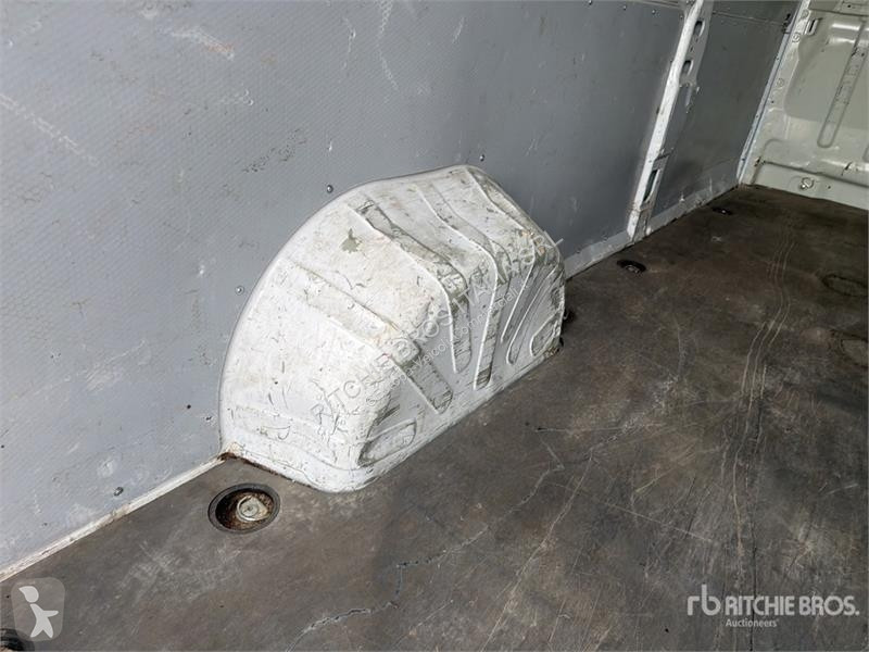 Véhicule utilitaire Opel 2.2