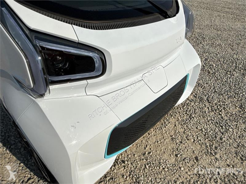 Лекотоварен автомобил  XEV Yoyo