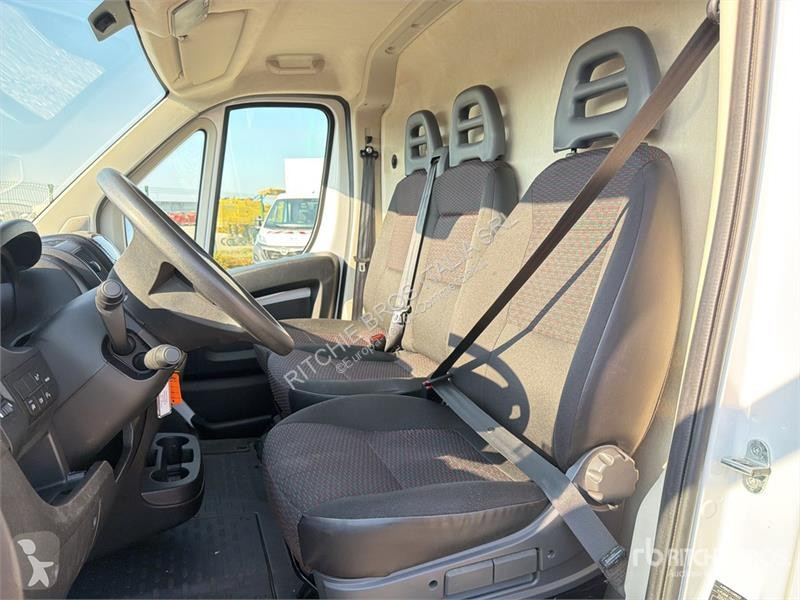 Véhicule utilitaire Opel