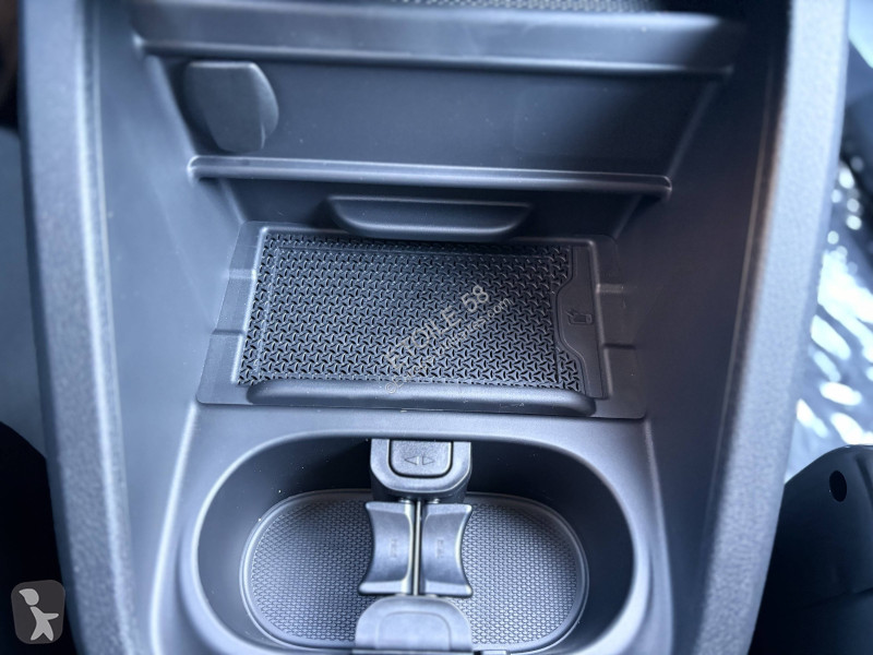 Комерційні автомобілі Mercedes VITO MIXTO 119...