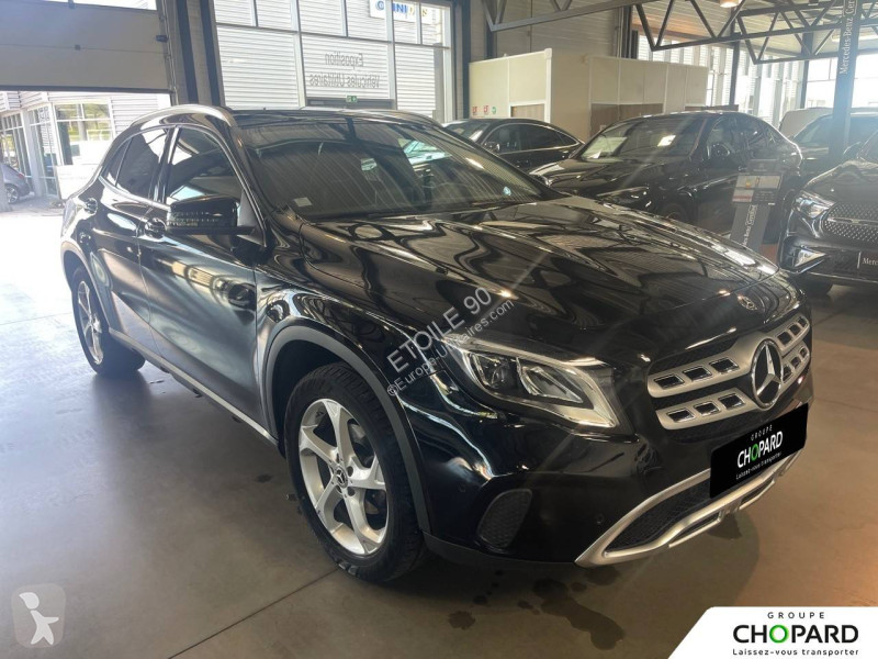 Лекотоварен автомобил Mercedes GLA 200 d 7-G...