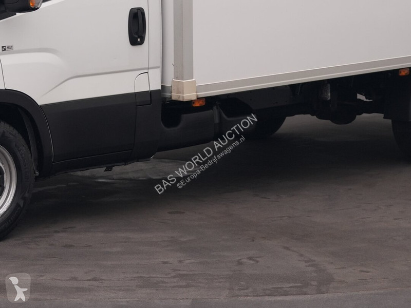 Furgoneta Iveco 35S14
