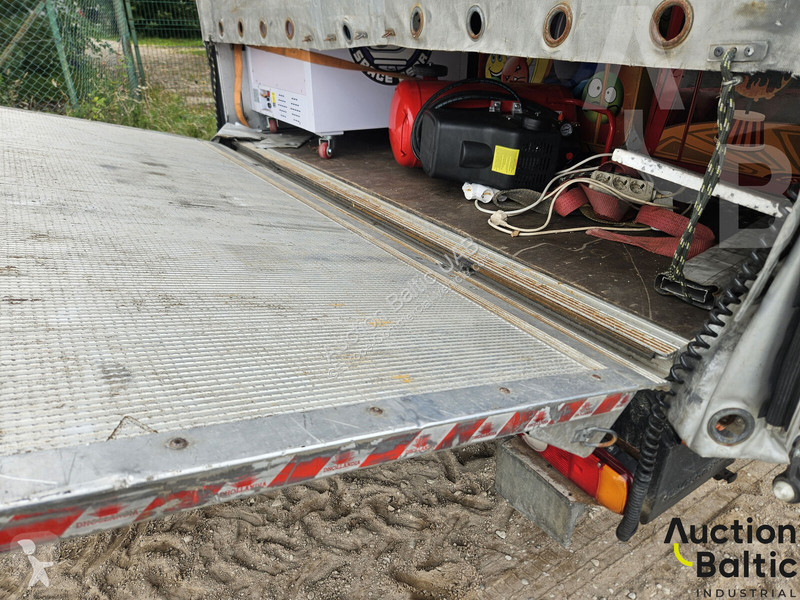 Véhicule utilitaire Renault  PARTNER
