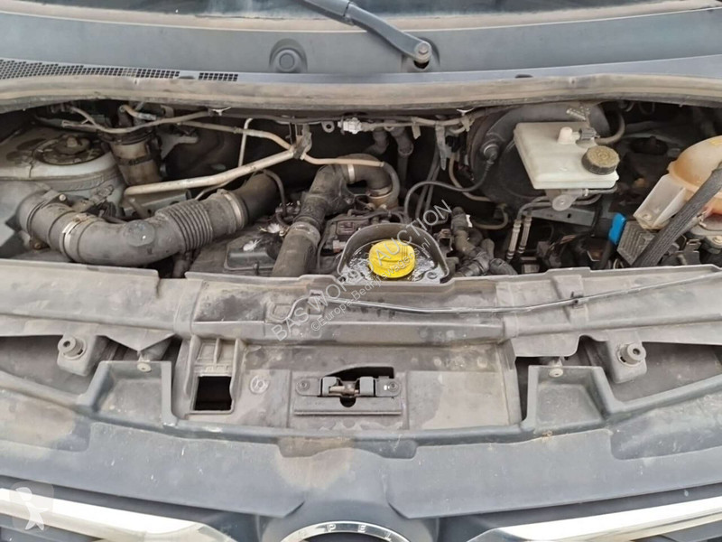 Furgoneta Opel 2.3 DT L2H2 Airco/NAV/PDC