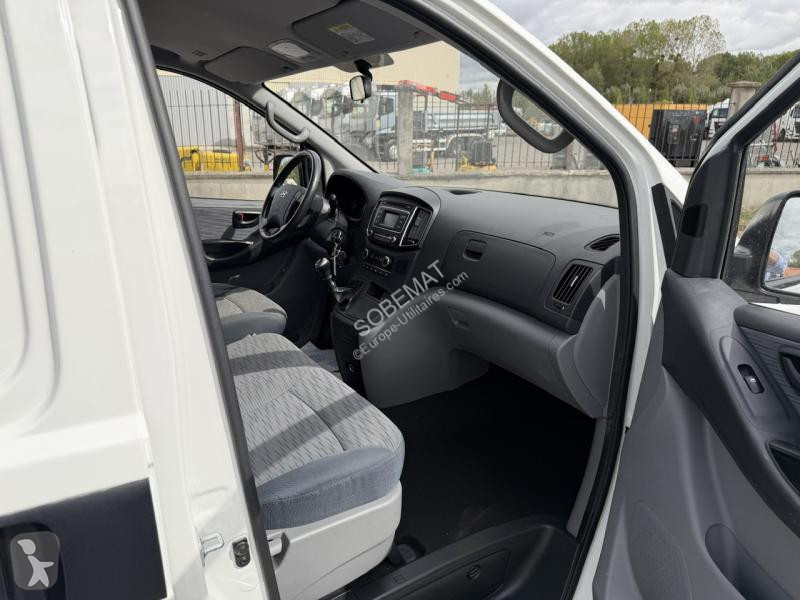 Veículo utilitário Hyundai H-1