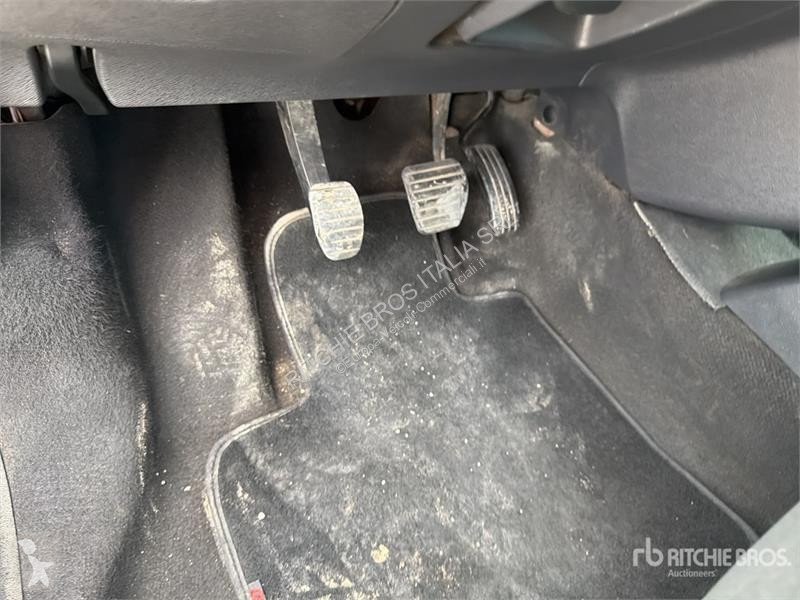 Veículo utilitário Renault New-kangoo Automobile
