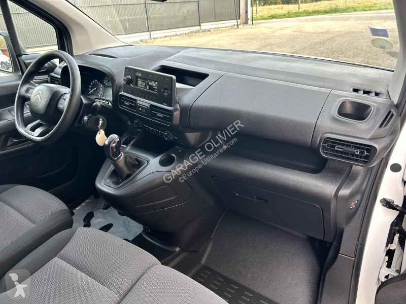 Užitkové vozidlo Citroën M 1000KG 1.5 Bluehdi...