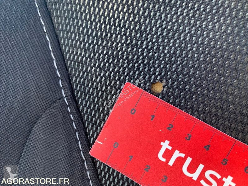 Véhicule utilitaire Renault CLIO