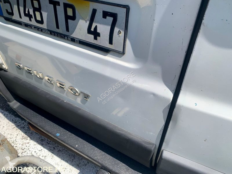 Véhicule utilitaire Peugeot BOXER