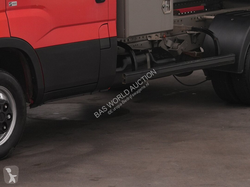 Veicolo commerciale Iveco 35C12