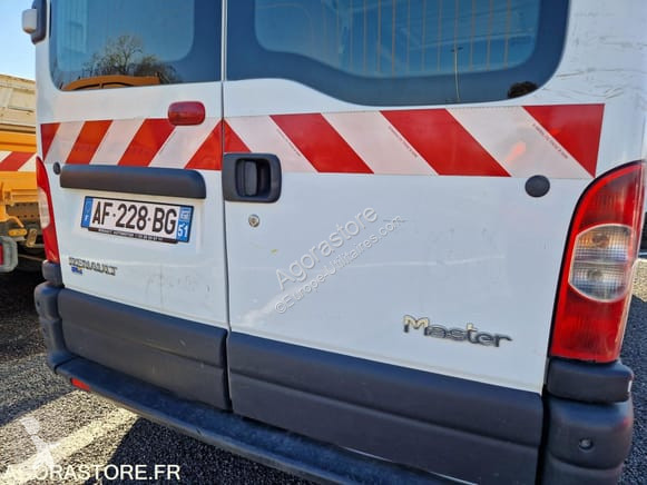 Véhicule utilitaire