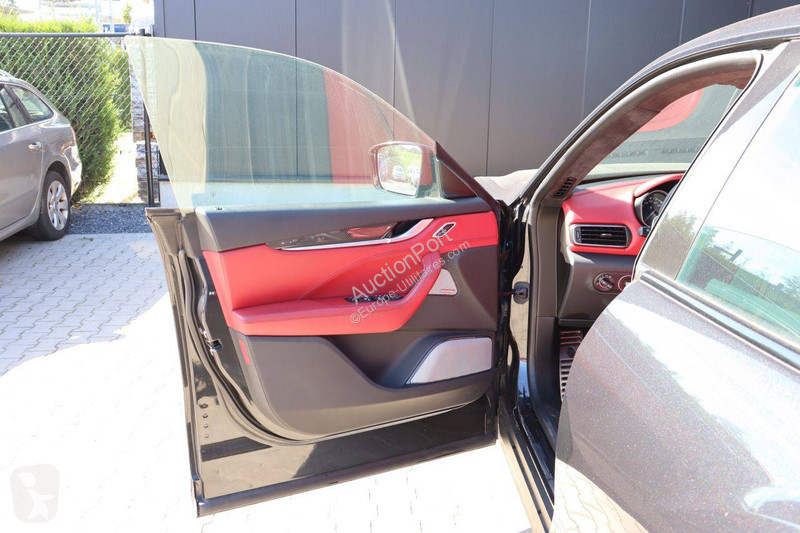 Nyttofordon Maserati SUV