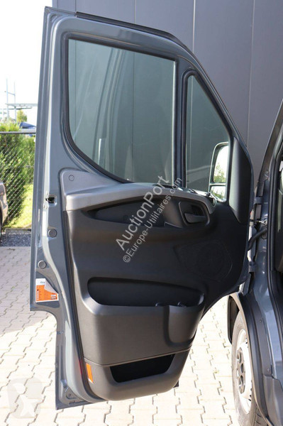 Nyttofordon Iveco 35S18