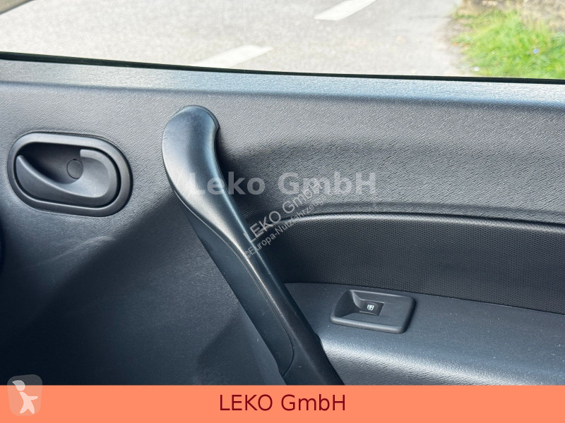 Коммерческий автомобиль Renault KANGOO EXPRESS...