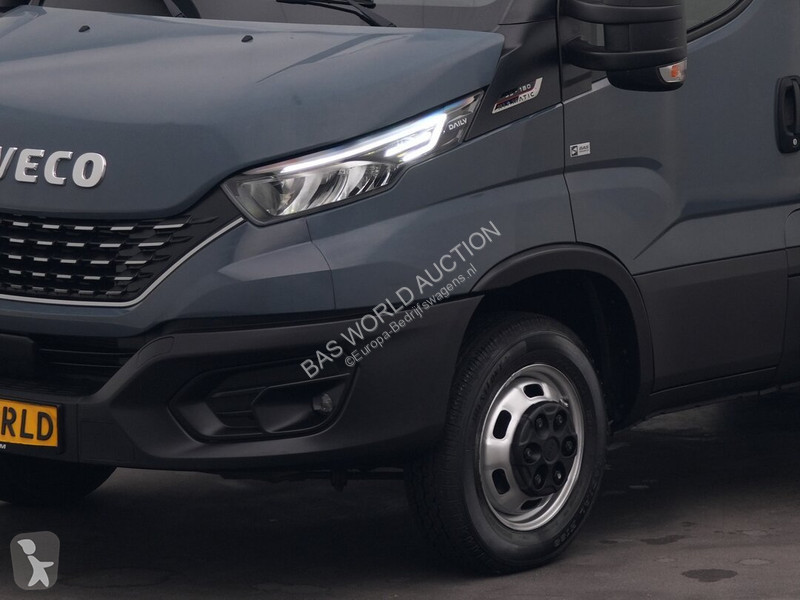 عربة نفعية Iveco 35C18