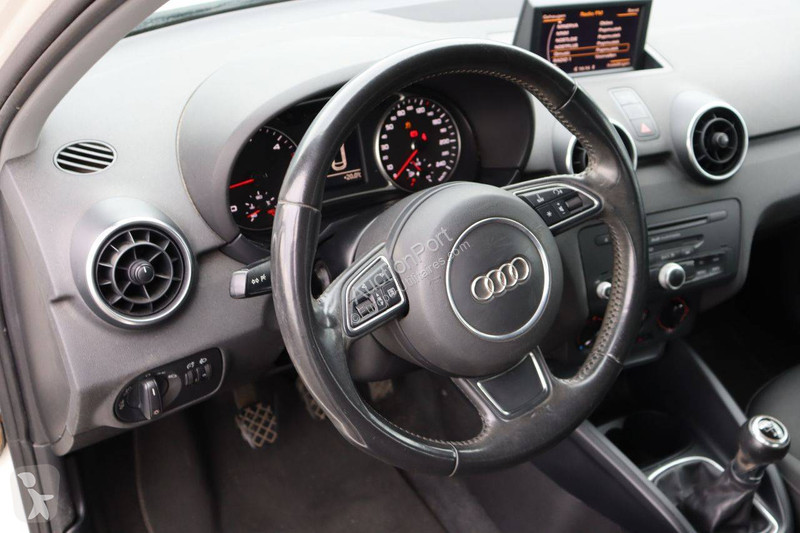 Furgoneta Audi