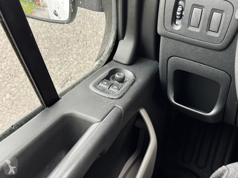 Autoutilitară Renault Z.E(elektro auto)