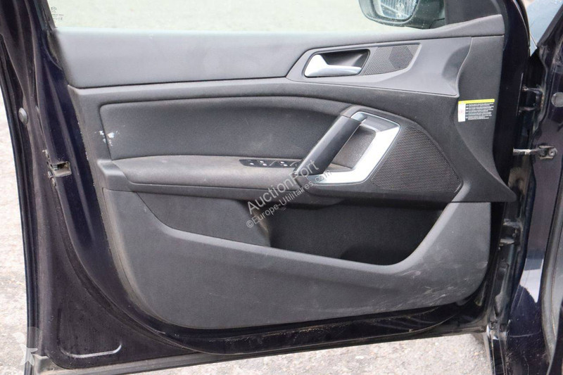 Коммерческий автомобиль Peugeot