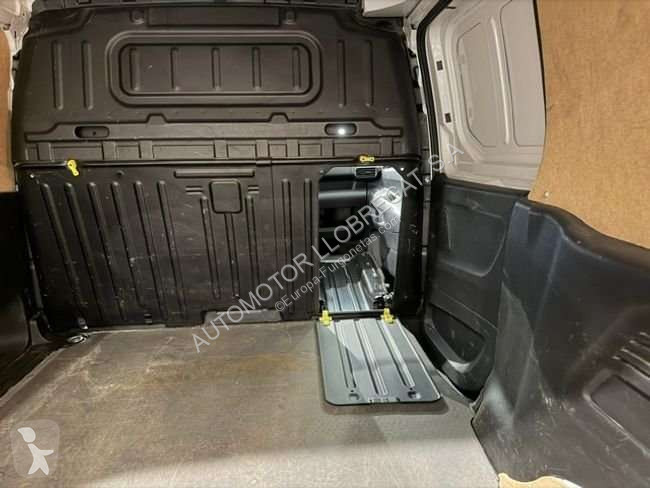 Véhicule utilitaire Opel