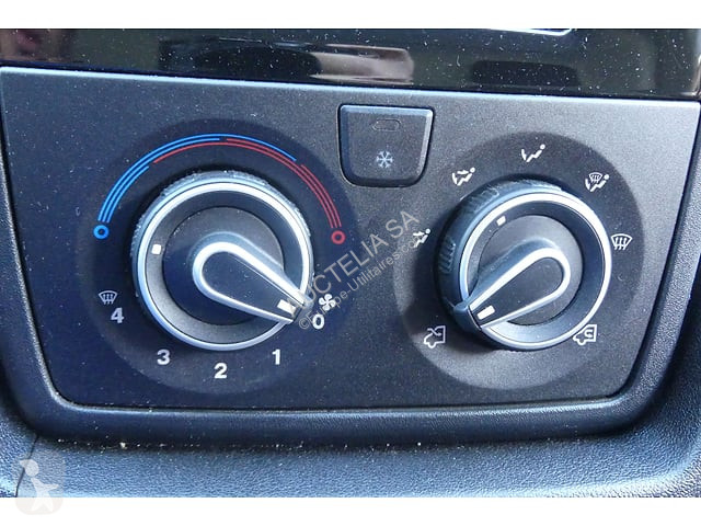 Véhicule utilitaire Opel