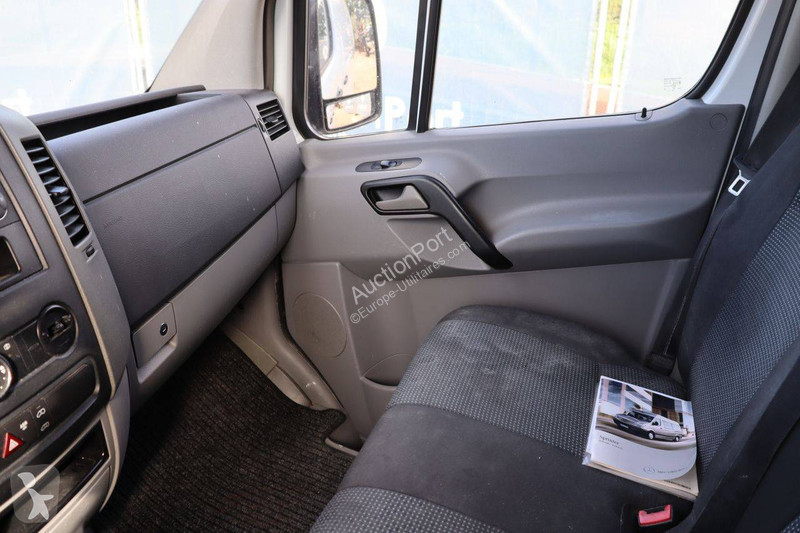 Véhicule utilitaire Mercedes 906 KA 35 SPRINTER...