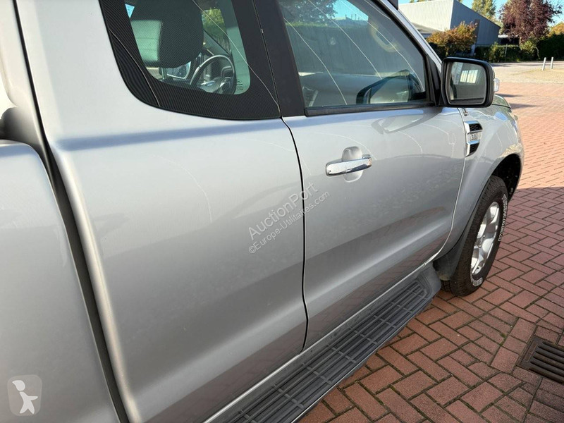 Véhicule utilitaire Ford 3.2 TDCI