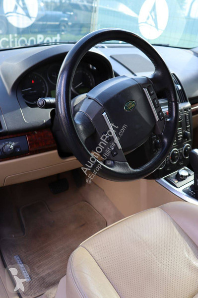 Véhicule utilitaire Land Rover HSE i6