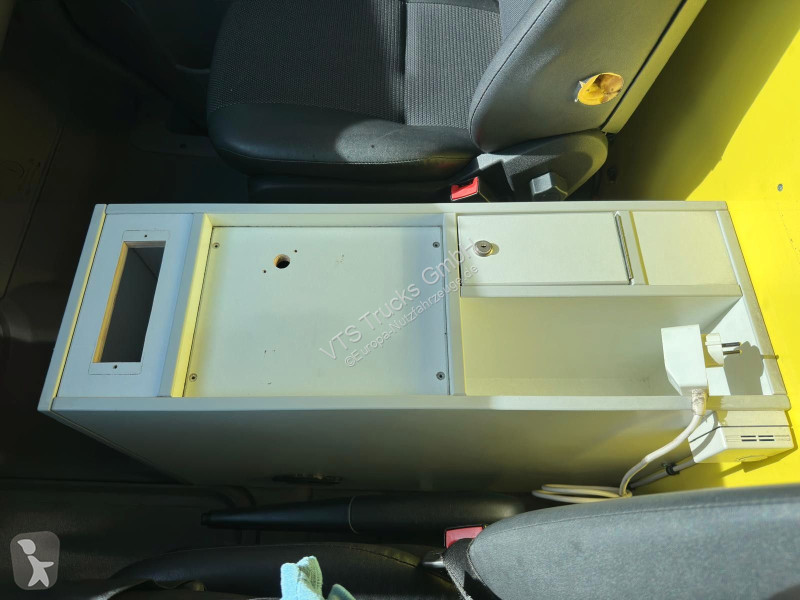 Véhicule utilitaire Mercedes 519 Cdi Hospi...