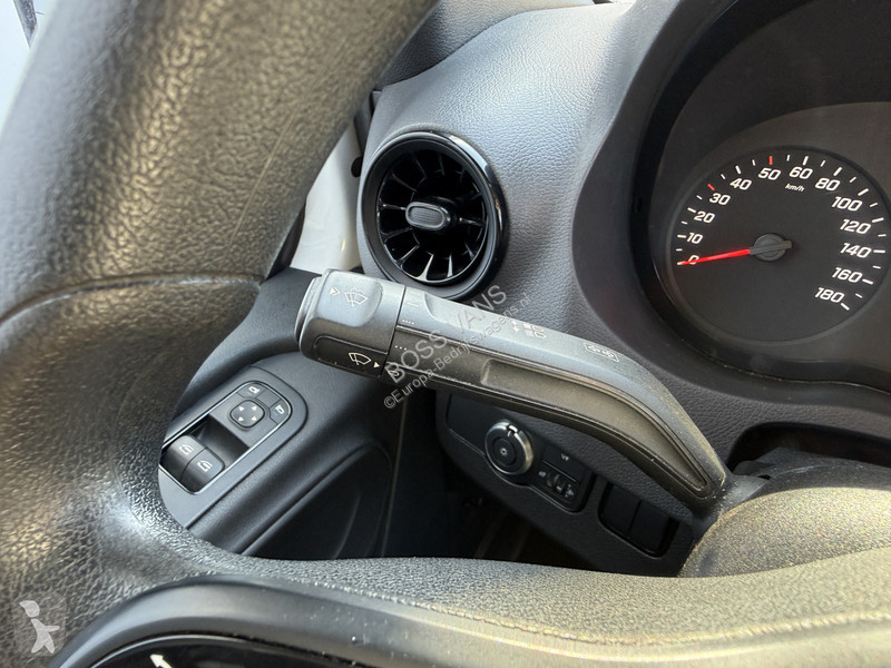 Véhicule utilitaire Mercedes 315 1.9 CDI 150PK