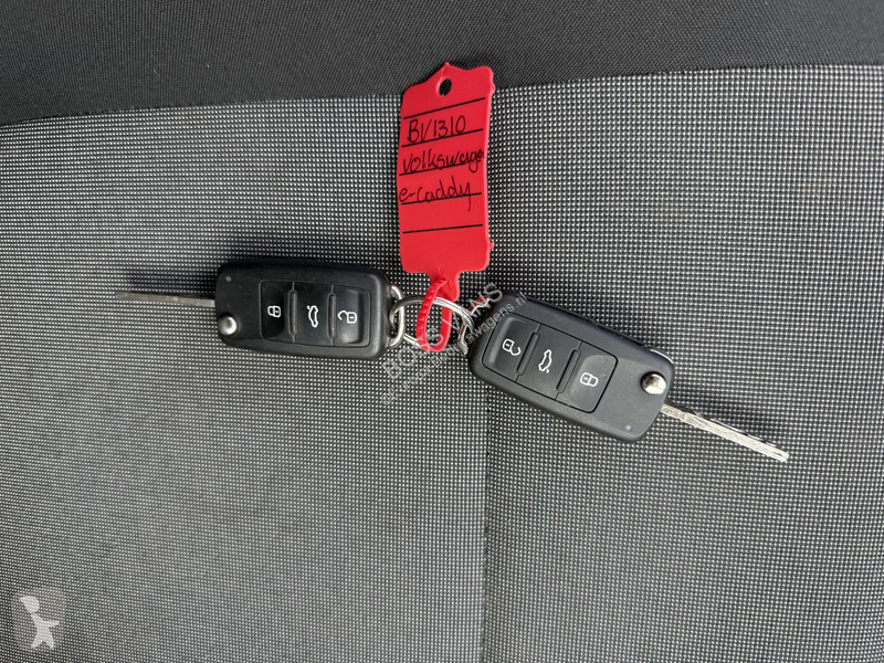 Véhicule utilitaire Volkswagen e 37kWh 113PK E-