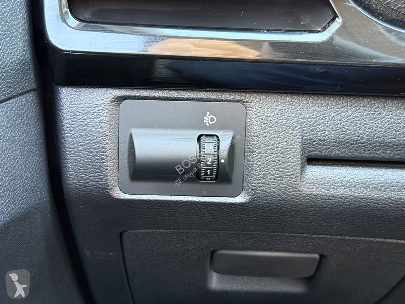 Véhicule utilitaire Maxus T90 EV 89kWh 177PK T90
