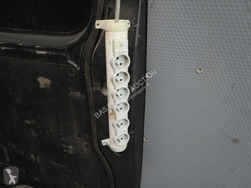 Véhicule utilitaire Iveco 35S14