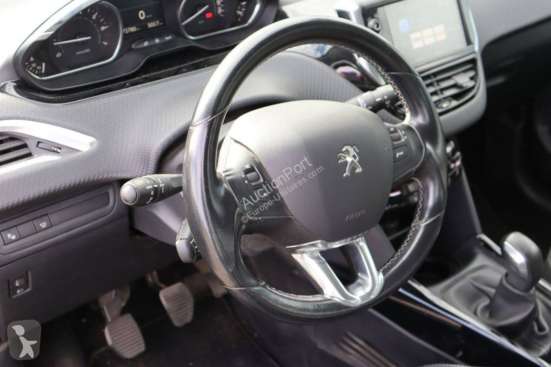 Véhicule utilitaire Peugeot