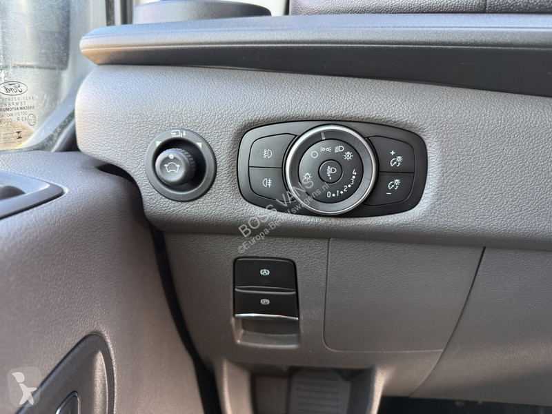 Véhicule utilitaire Ford e 68kWh 184PK E-